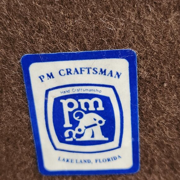 PM Craftsman, Mother and Daughter Reading a Book Brass Figurine. Home Decor - Picture 6 of 10